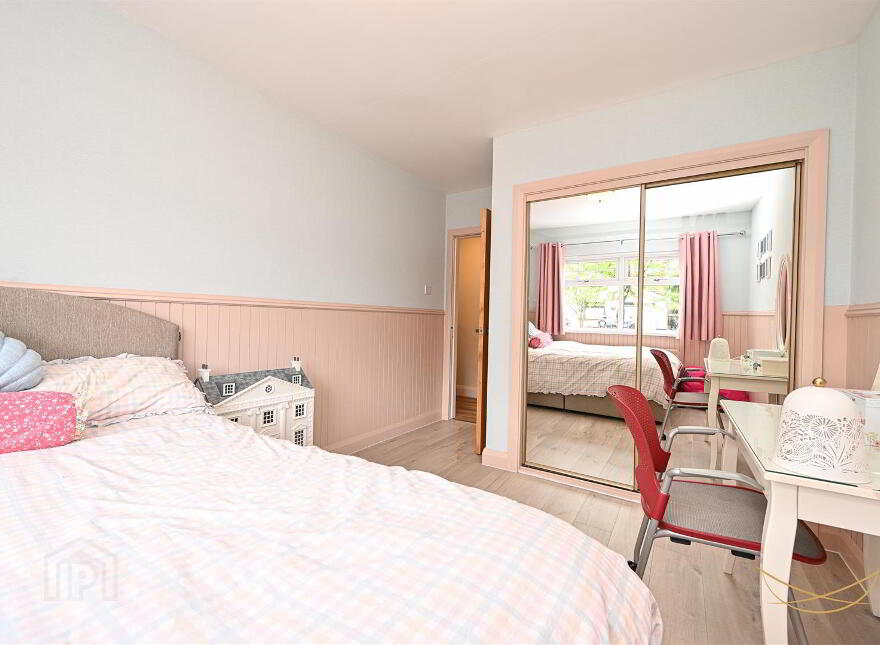 5 Red Fort Park, Carrickfergus, BT38 9EW