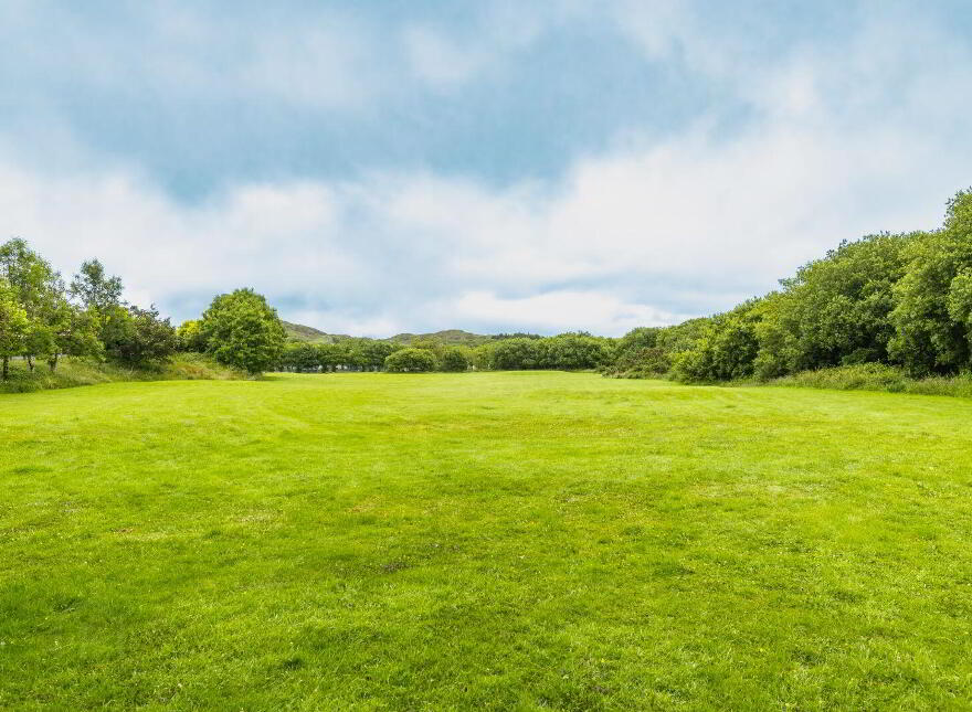 84 Clifden Glen, Couravoughil, Clifden, H71YW97