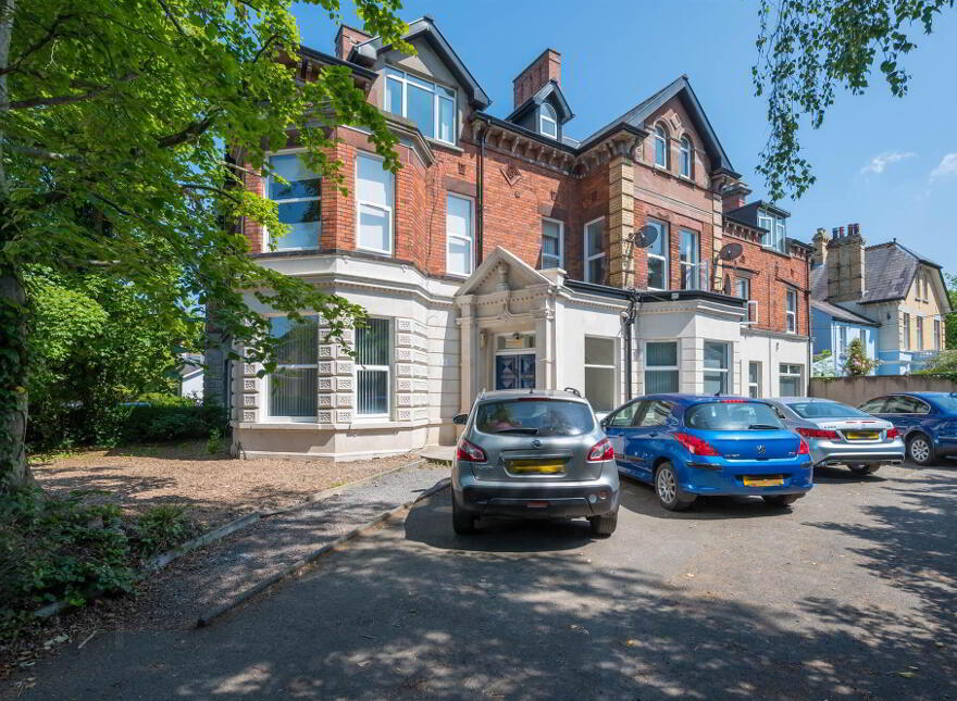 Apt 1, 62 Malone Road, Belfast, BT9 5BT