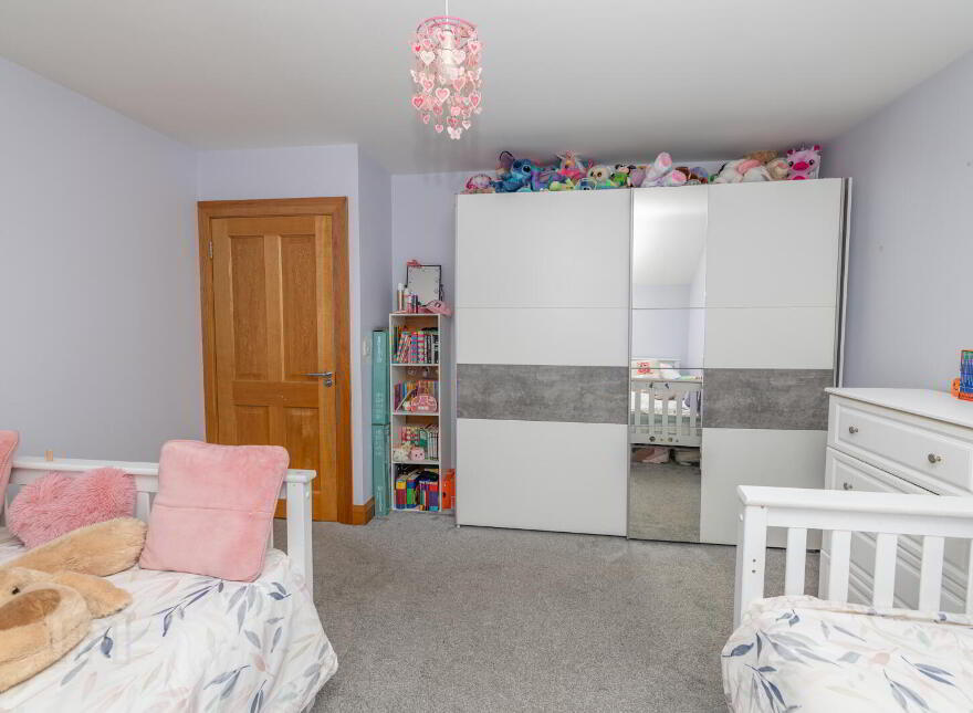 26 Cairn Hill, Newry, BT34 2ST