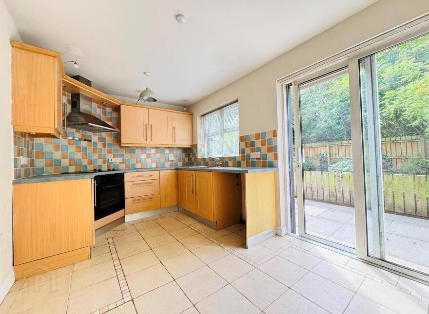 11 Greenvale Manor Gardens, Belmont Road, Antrim, BT41 1SA