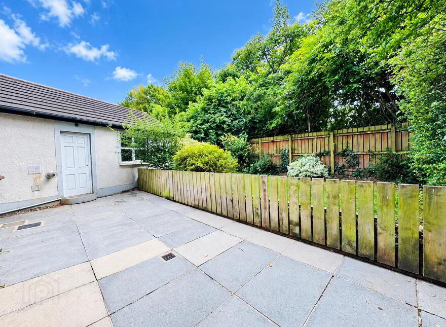 11 Greenvale Manor Gardens, Belmont Road, Antrim, BT41 1SA