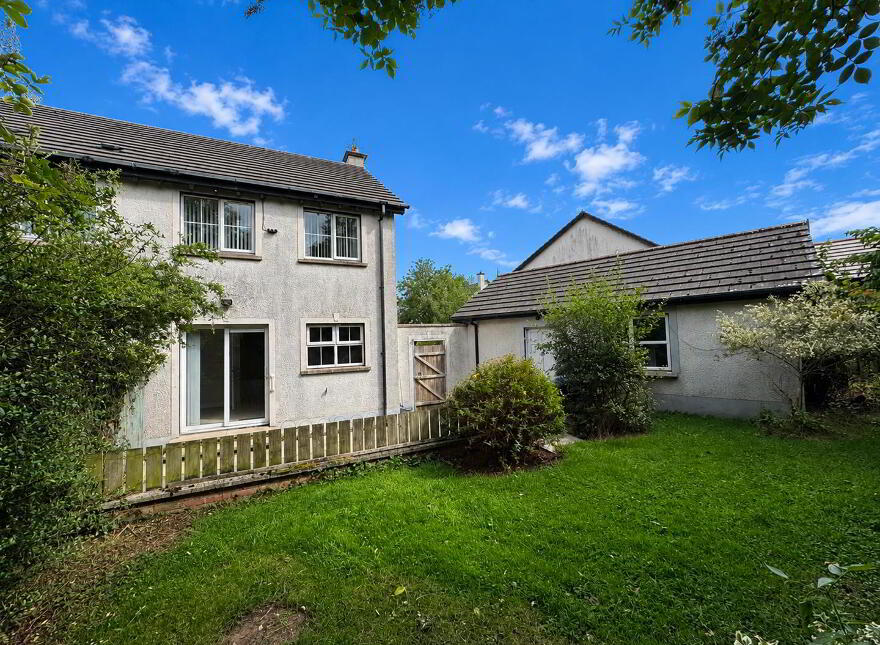11 Greenvale Manor Gardens, Belmont Road, Antrim, BT41 1SA
