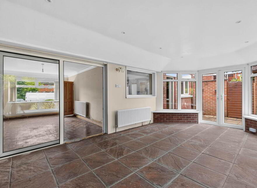 157 Moss Road, Lambeg, Lisburn, BT27 4LG