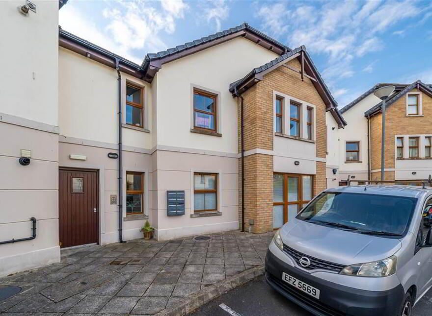 12 Loy Court, Old Belfast Road, Bangor, BT19 1LU photo