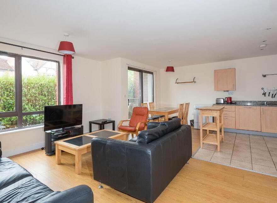 74 Stranmillis Wharf, Belfast, BT9 5GN