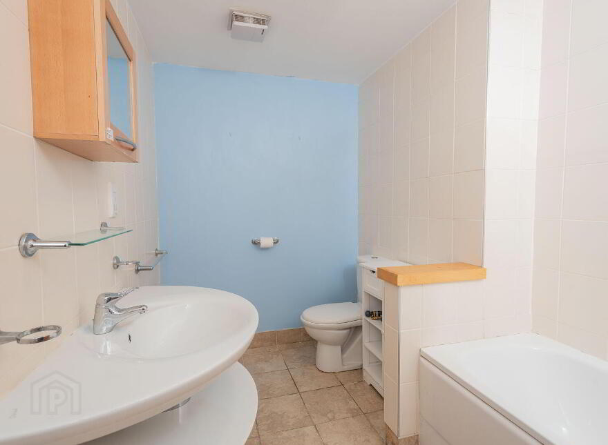 74 Stranmillis Wharf, Belfast, BT9 5GN