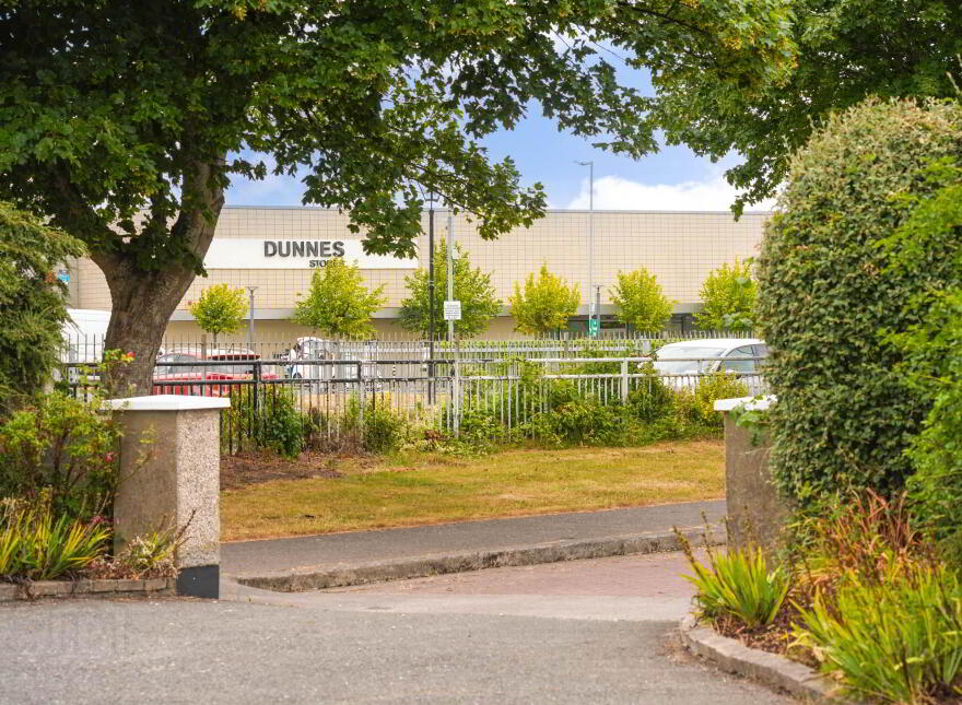 9 Drinaghmore Close, Leopardstown, Dublin, D18A372