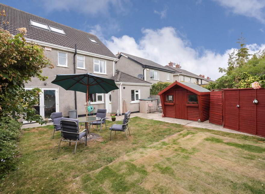 9 Drinaghmore Close, Leopardstown, Dublin, D18A372