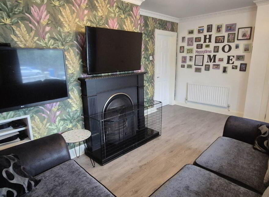 16 Eastway Gardens, Derry, BT48 9QB