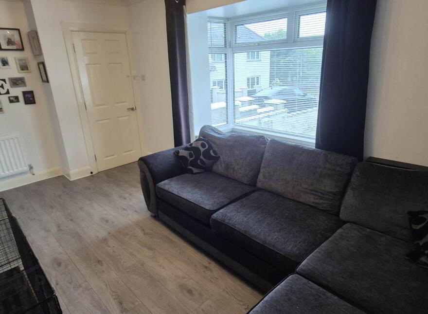 16 Eastway Gardens, Derry, BT48 9QB
