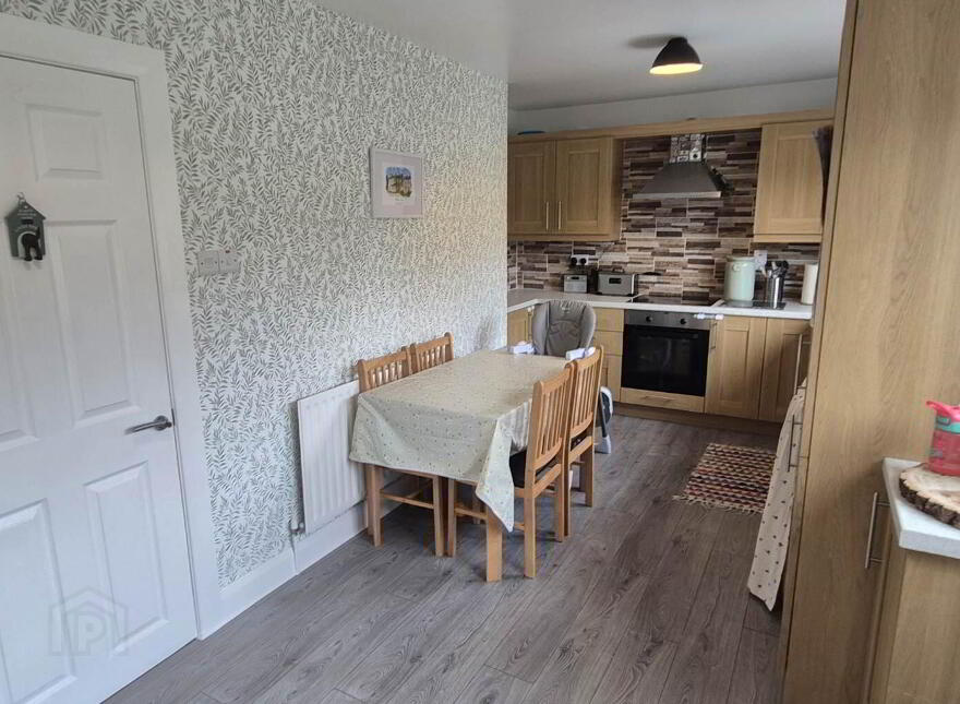 16 Eastway Gardens, Derry, BT48 9QB