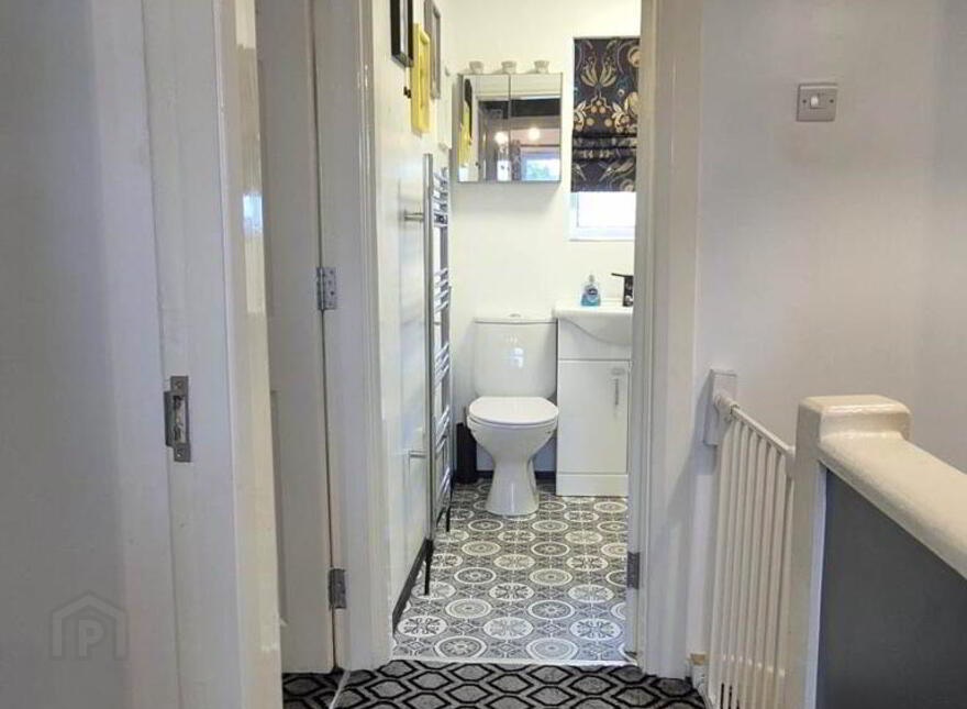 16 Eastway Gardens, Derry, BT48 9QB
