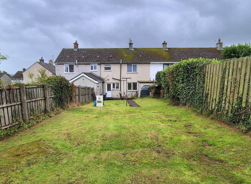 16 Eastway Gardens, Derry, BT48 9QB