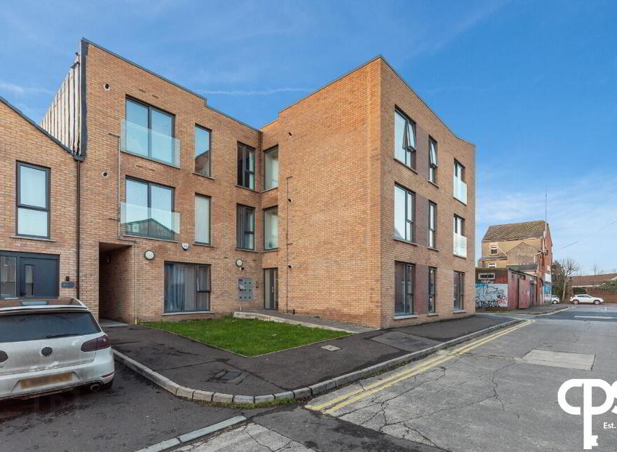 Apt 2, 32 Gardiner Street, Belfast, BT13 2GT