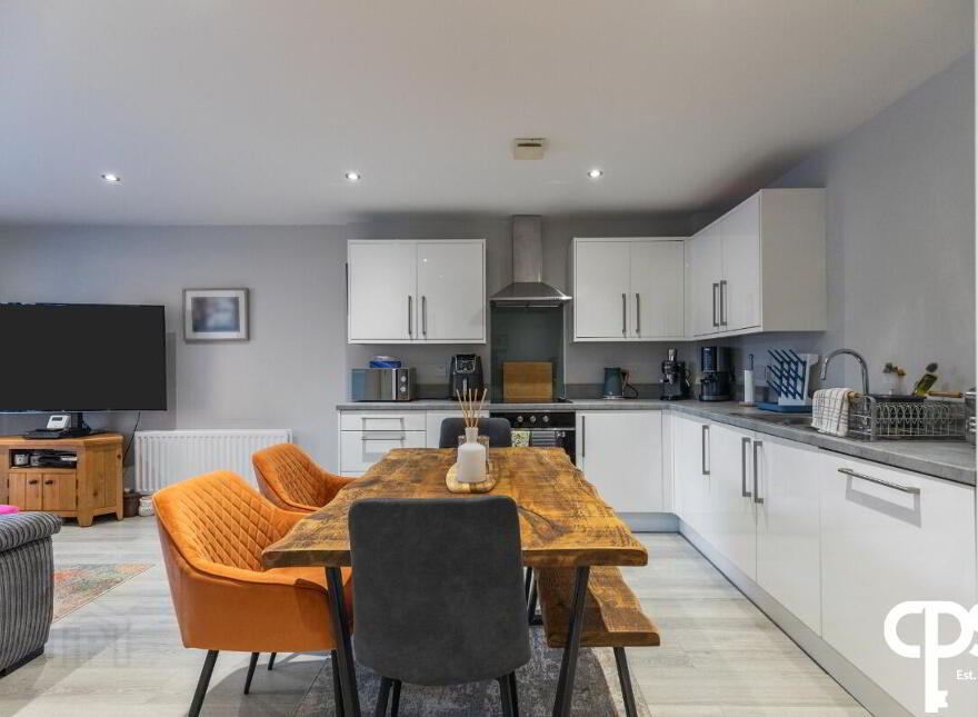 Apt 2, 32 Gardiner Street, Belfast, BT13 2GT