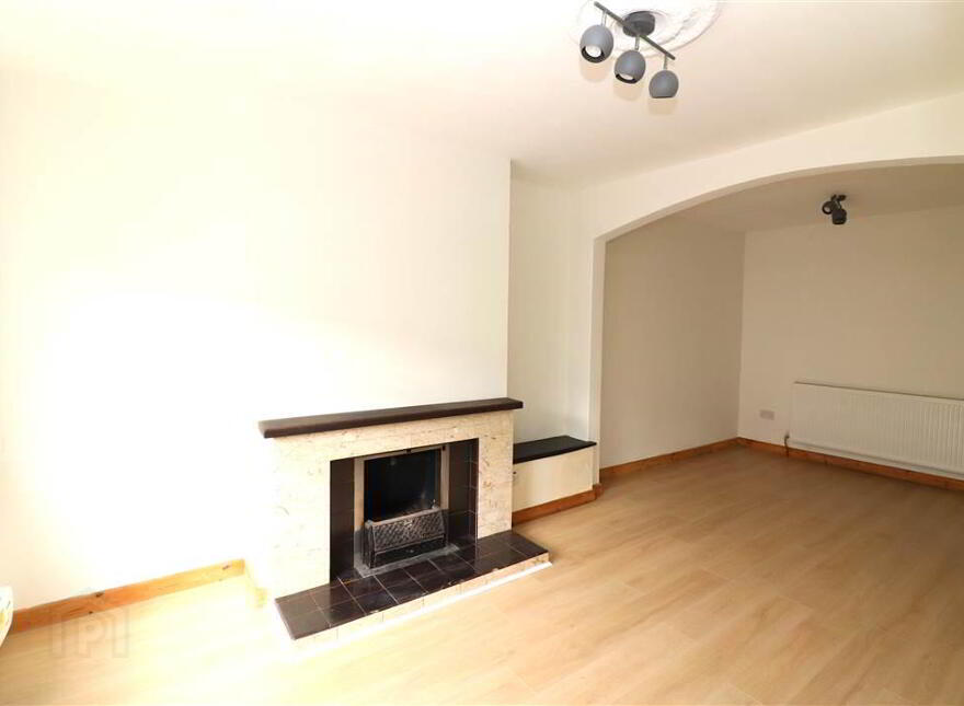 15 Wesley Street, Lisburn, BT27 4TB