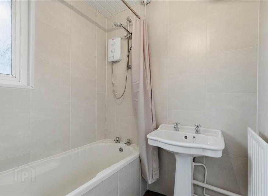 23 Kincora, Ballymena, BT42 3BB