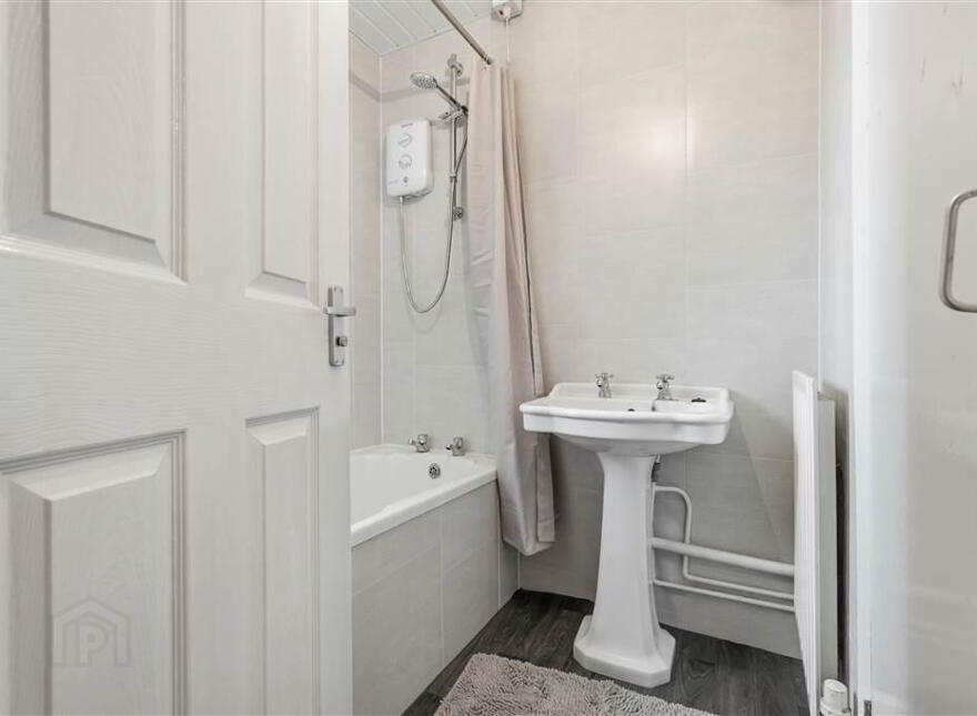 23 Kincora, Ballymena, BT42 3BB