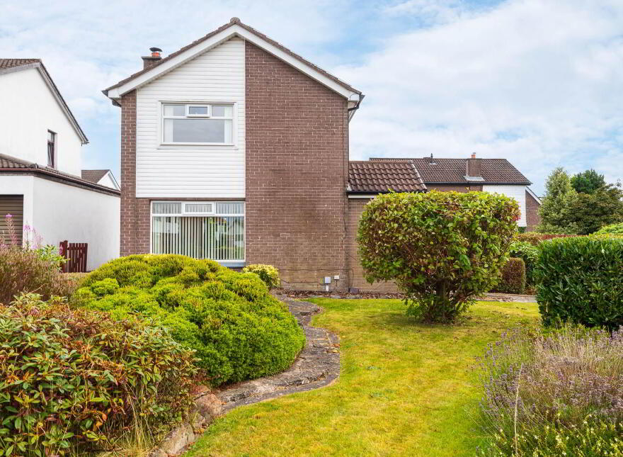 53 Clare Heights, Ballyclare, BT39 9HA