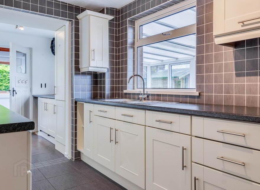 53 Clare Heights, Ballyclare, BT39 9HA