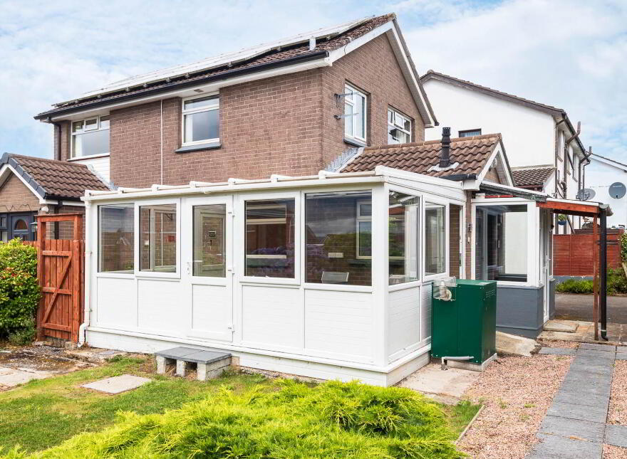 53 Clare Heights, Ballyclare, BT39 9HA