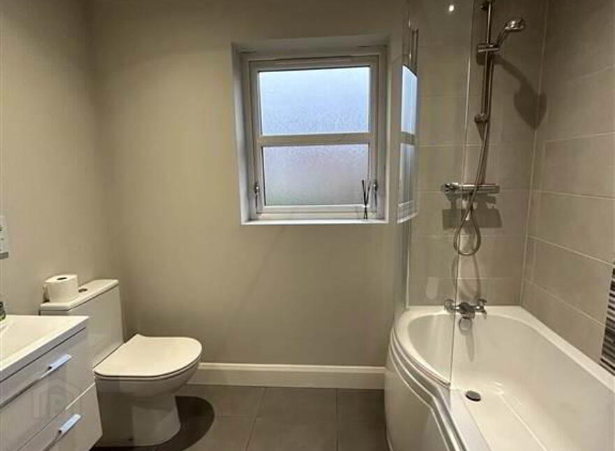 3 Evesham Lane, Bangor, BT19 1FU