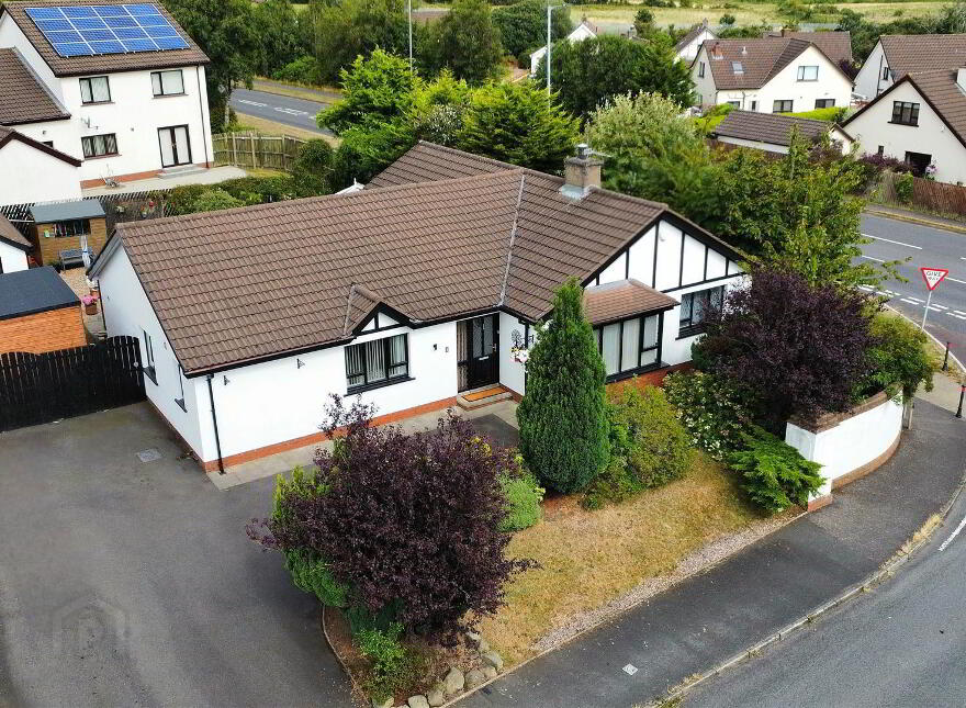 1 Broadlands, Carrickfergus, BT38 7BL