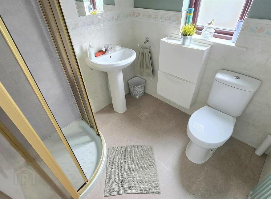 1 Broadlands, Carrickfergus, BT38 7BL