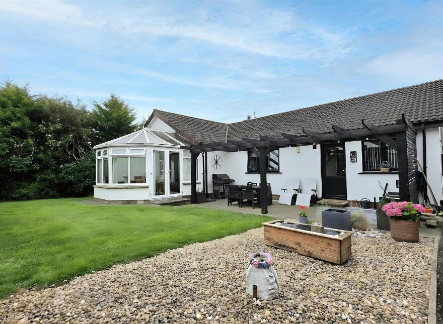 1 Broadlands, Carrickfergus, BT38 7BL