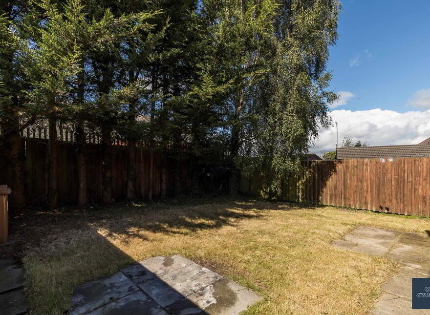 42 Avondale Manor, Craigavon, BT64 1AE