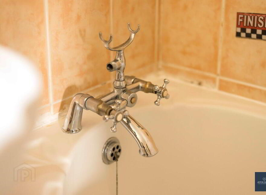 42 Avondale Manor, Craigavon, BT64 1AE
