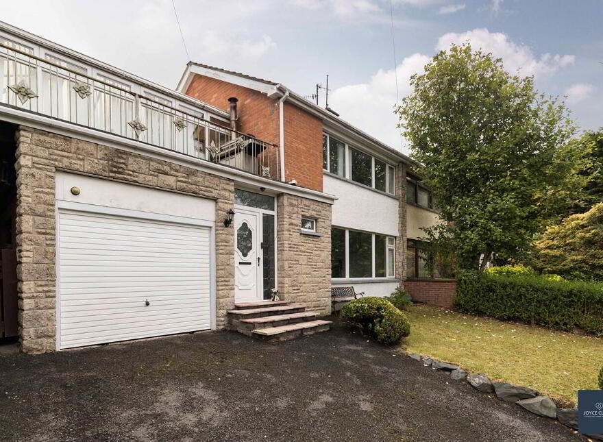 9 Kensington Avenue, Banbridge, BT32 4JH