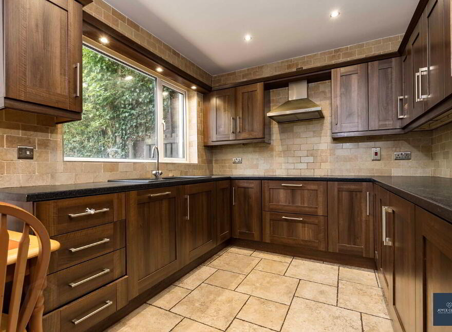 9 Kensington Avenue, Banbridge, BT32 4JH