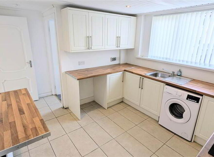 23 Ballygowan Gardens, Bangor, BT19 1QG