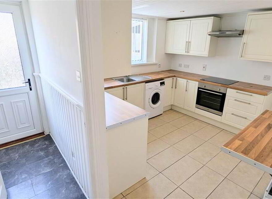 23 Ballygowan Gardens, Bangor, BT19 1QG