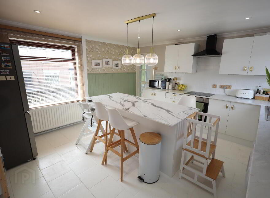 1 Raholp Park, Newtownabbey, BT37 0JU