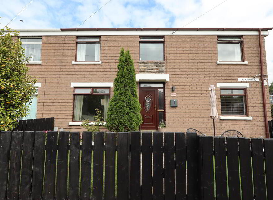 1 Raholp Park, Newtownabbey, BT37 0JU photo