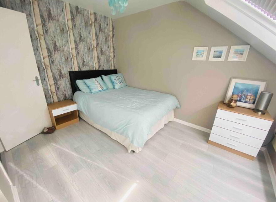 11b Park Avenue Apartments, Central Promenade, Belfast, BT33 0DY