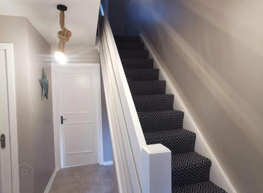 11b Park Avenue Apartments, Central Promenade, Belfast, BT33 0DY