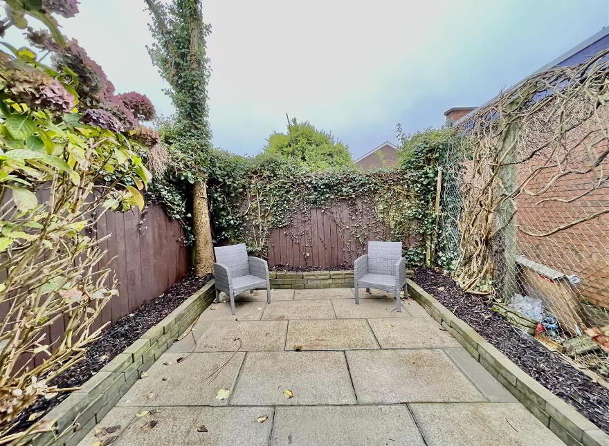 7b Rathgill Terrace, Bangor, BT19 7WF