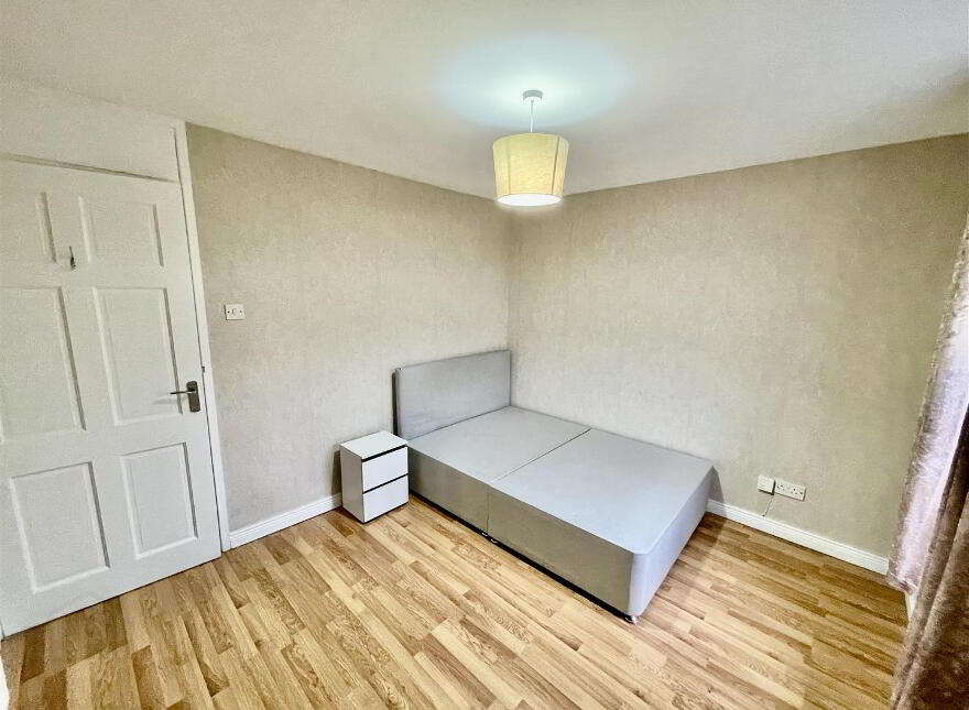 7b Rathgill Terrace, Bangor, BT19 7WF