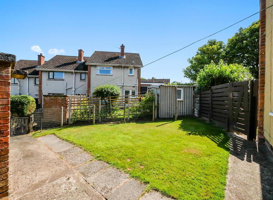 44 Moyle Walk, Belvoir Park, Belfast, BT8 7ER