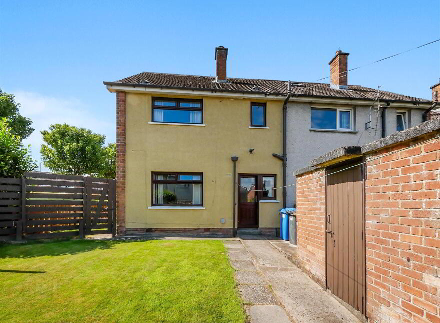44 Moyle Walk, Belvoir Park, Belfast, BT8 7ER