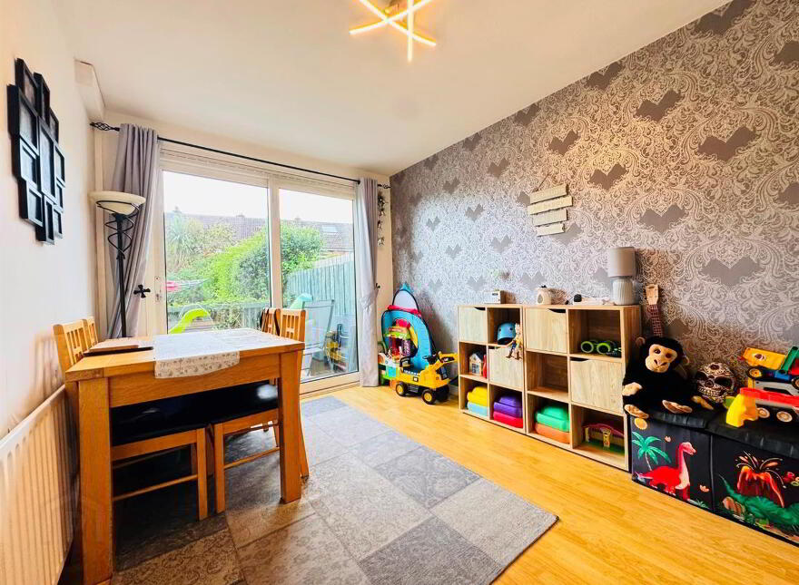 102 Kings Road, Whiteabbey, Newtownabbey, BT37 0DB