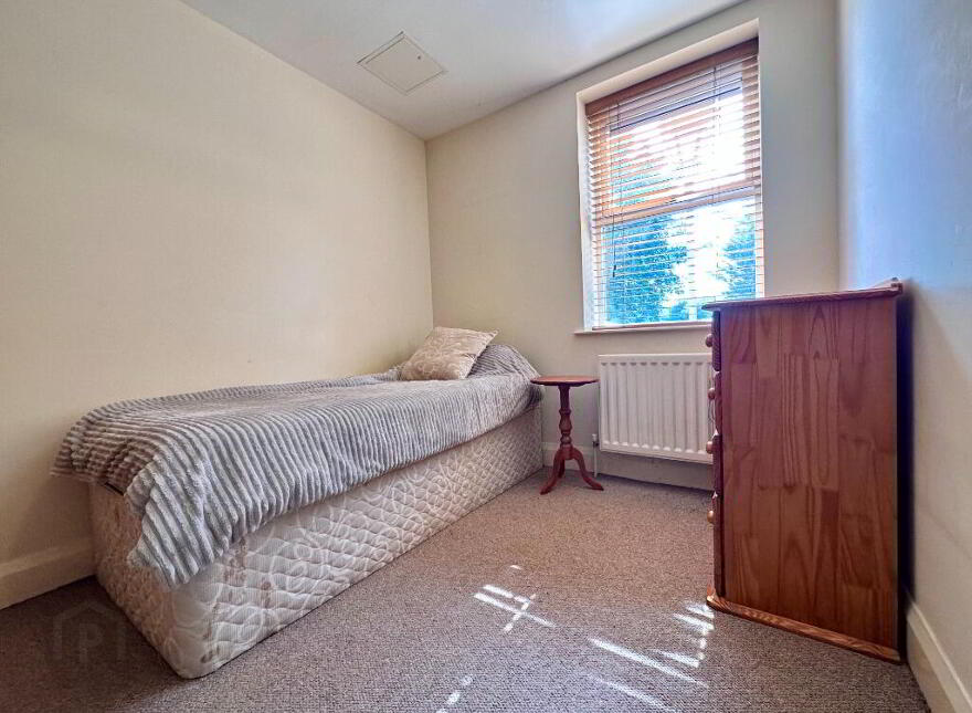 50 Fortwilliam Demesne, Fortwilliam Park, Belfast, BT15 4FD