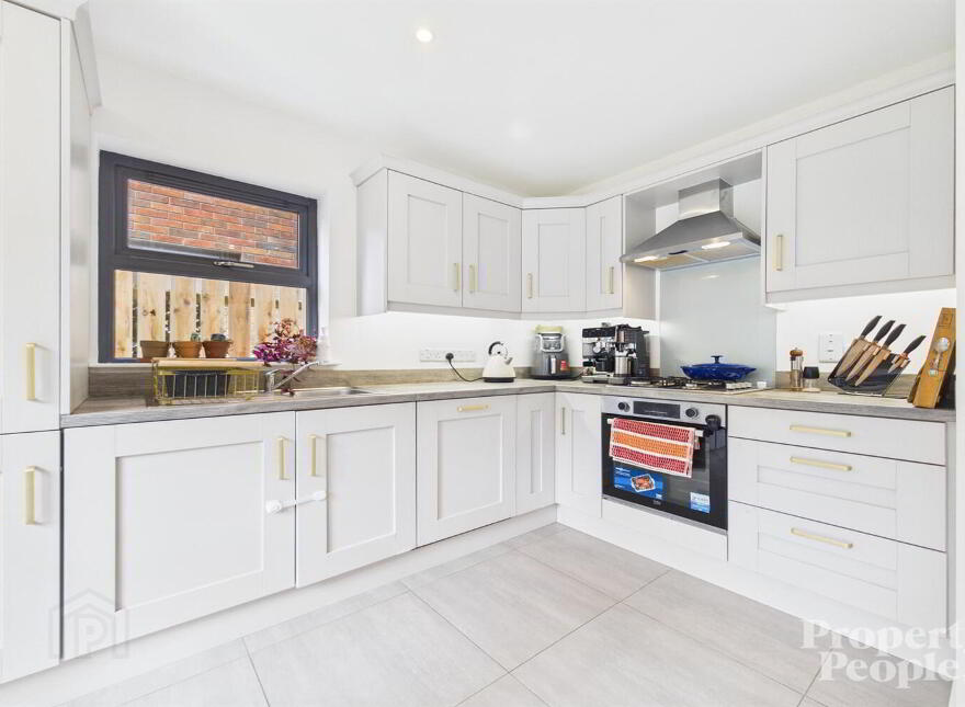 86 Thorburn Road, Newtownabbey, BT36 7JA