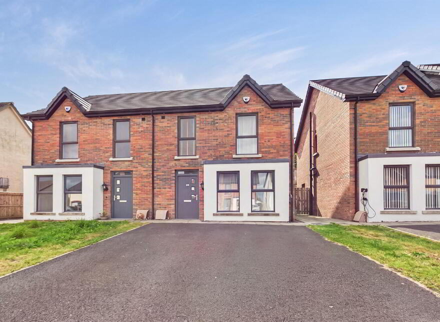 86 Thorburn Road, Newtownabbey, BT36 7JA photo