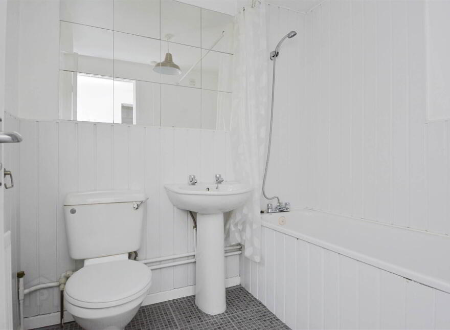 16 Holland Drive, Ballyhackamore, Belfast, BT5 6EH