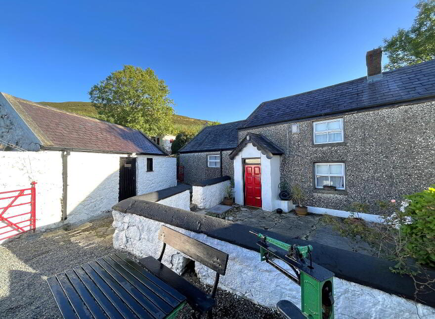 15 Seavers Road, Newry, BT35 8QA